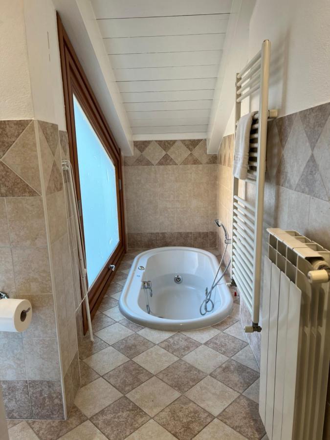 Apartmán Sunshine Raggio Di Sole Milán Exteriér fotografie